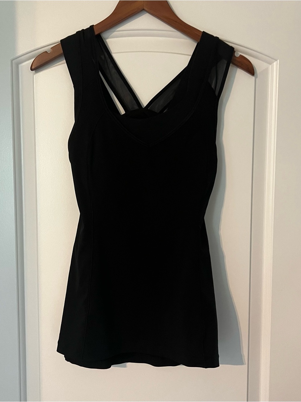 Lululemon Black Sleeveless V-Neck Tank with Sheer Crossback with Built in Bra